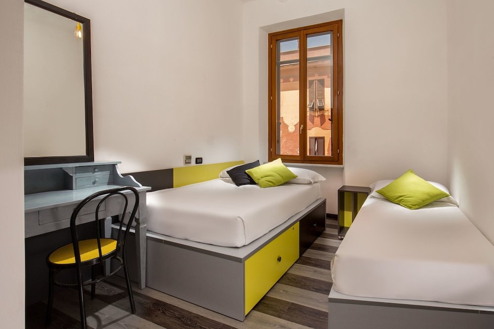 Трёхместный номер Standard c 1 комнатой Free Hostels Roma