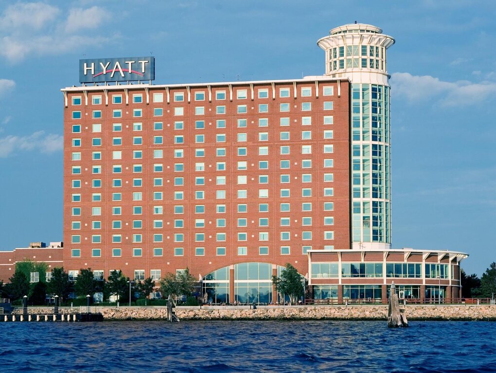 Люкс Executive Hyatt Regency Boston Harbor