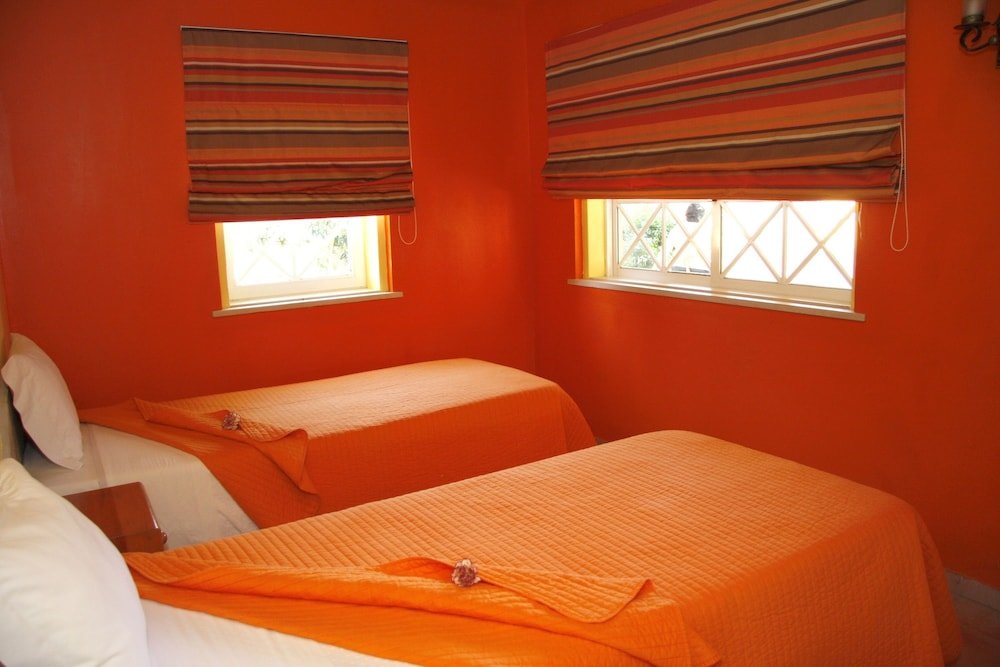 2 Bedrooms Apartment Montinho De Ouro
