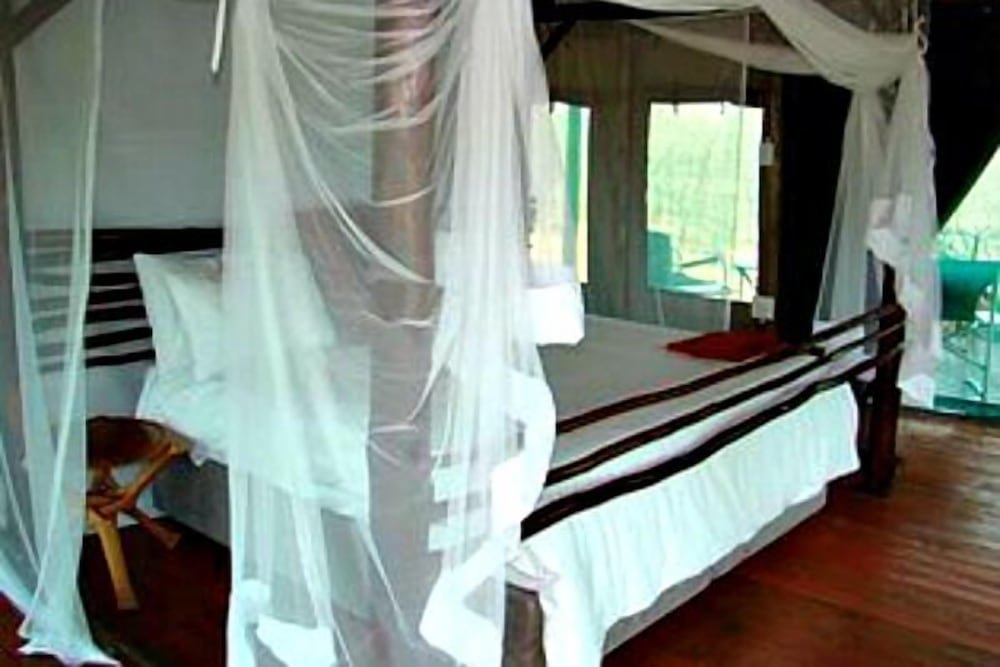 Tienda 1 dormitorio con balcón Muweti Bush Lodge