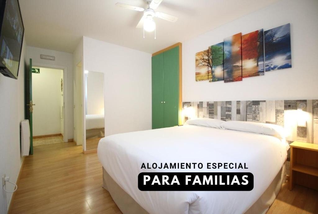Семейные апартаменты с 4 комнатами Aralso Santa Isabel