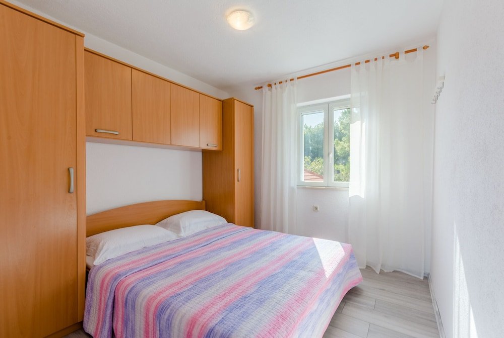 2 Bedrooms Apartment with balcony Villa Stella