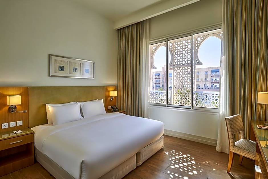 Люкс с балконом Salalah Gardens Hotel Managed by Safir Hotels & Resorts