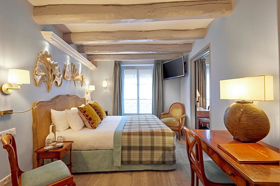 Люкс с 2 комнатами Le Relais Montmartre