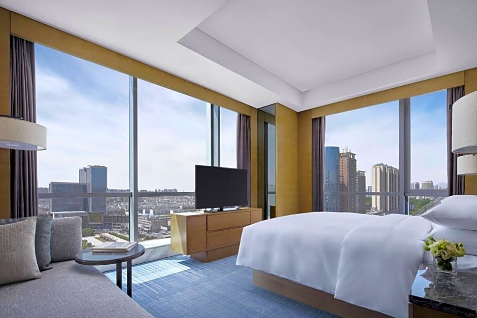 Двухместный полулюкс Executive c 1 комнатой с видом на город Baotou Marriott Hotel