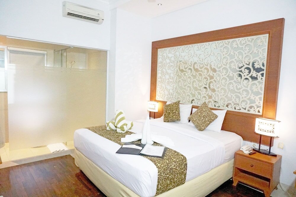 Deluxe room with balcony Samsara Inn