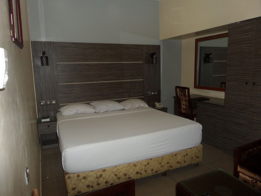 Camera Executive 1 camera da letto con vista sulla città Parkview Hotels