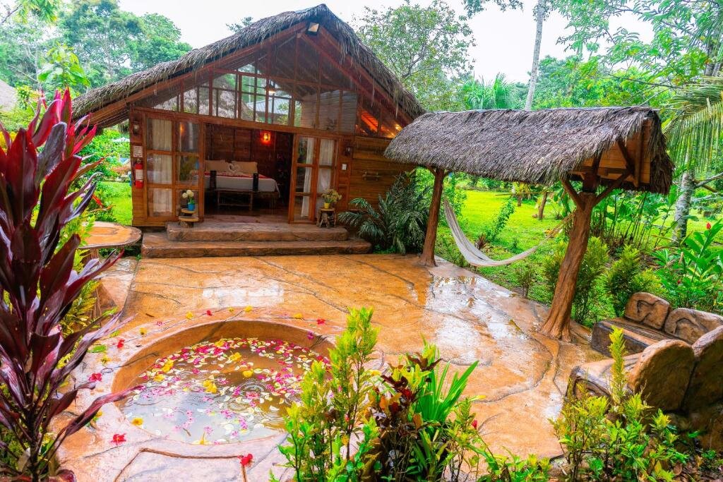Deluxe Bungalow Suchipakari Jungle Lodge