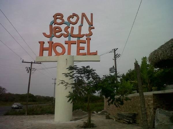 Двухместный номер Standard c 1 комнатой Bon Jesus Hotel