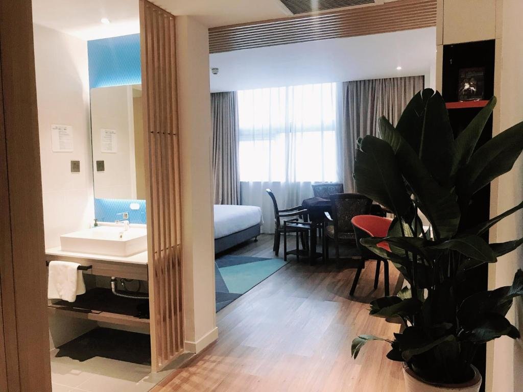 Suite Holiday Inn Express Chengdu Wuhou New City, an IHG Hotel