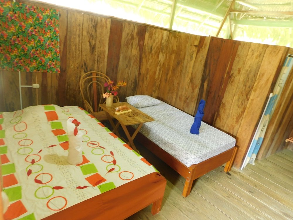 Номер Standard с 4 комнатами с балконом Intillama Jungle Lodge EIRL
