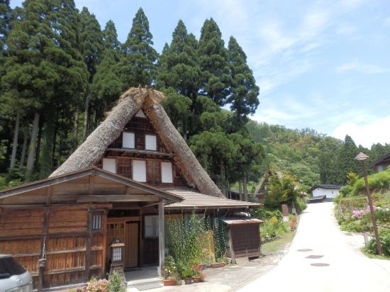 Gassho Minshuku Nakaya 砺波市