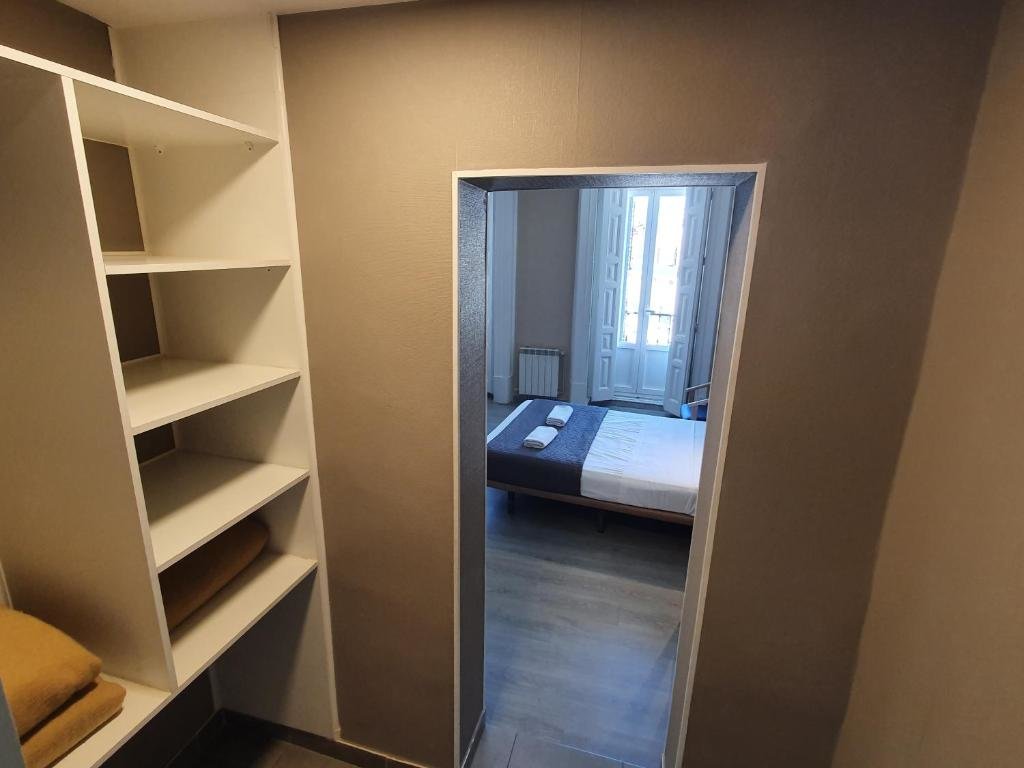 Suite CH Plaza D'Ort Rooms Madrid