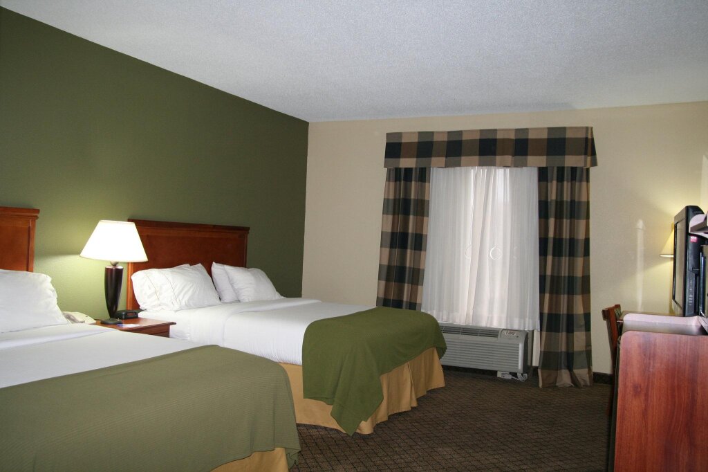 Standard Vierer Zimmer Holiday Inn Express & Suites - Greenwood, an IHG Hotel