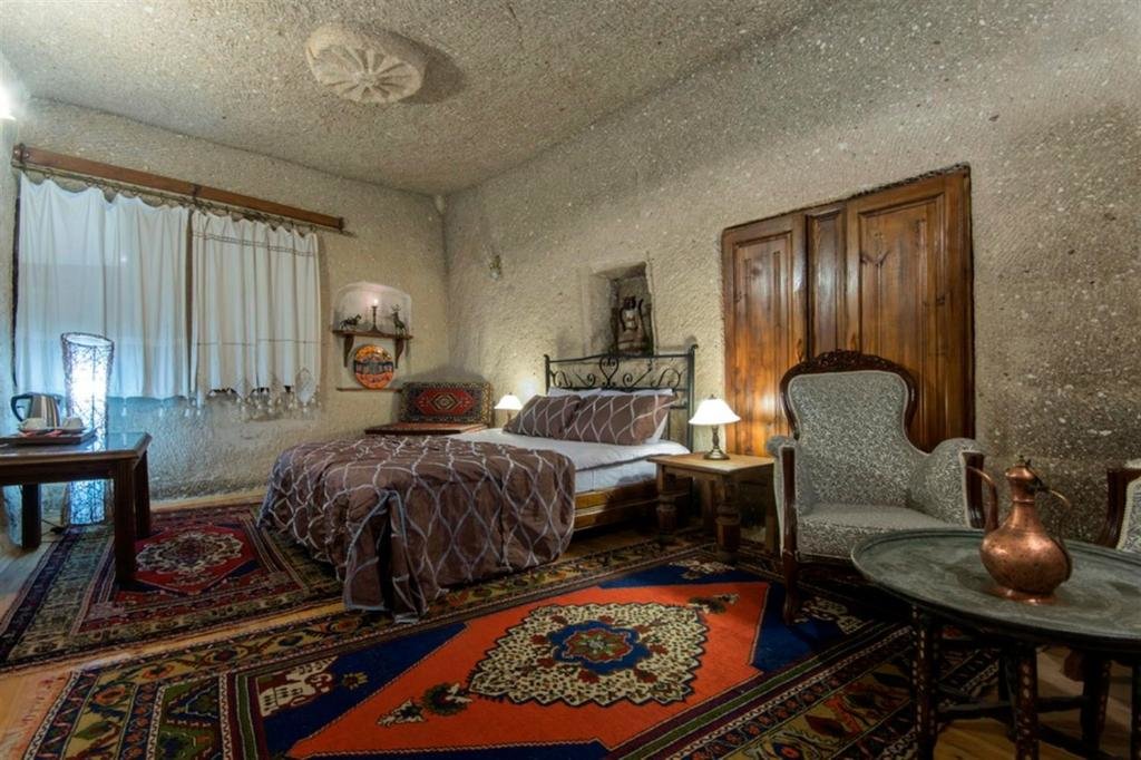 Comfort room Antique Terrace Suites