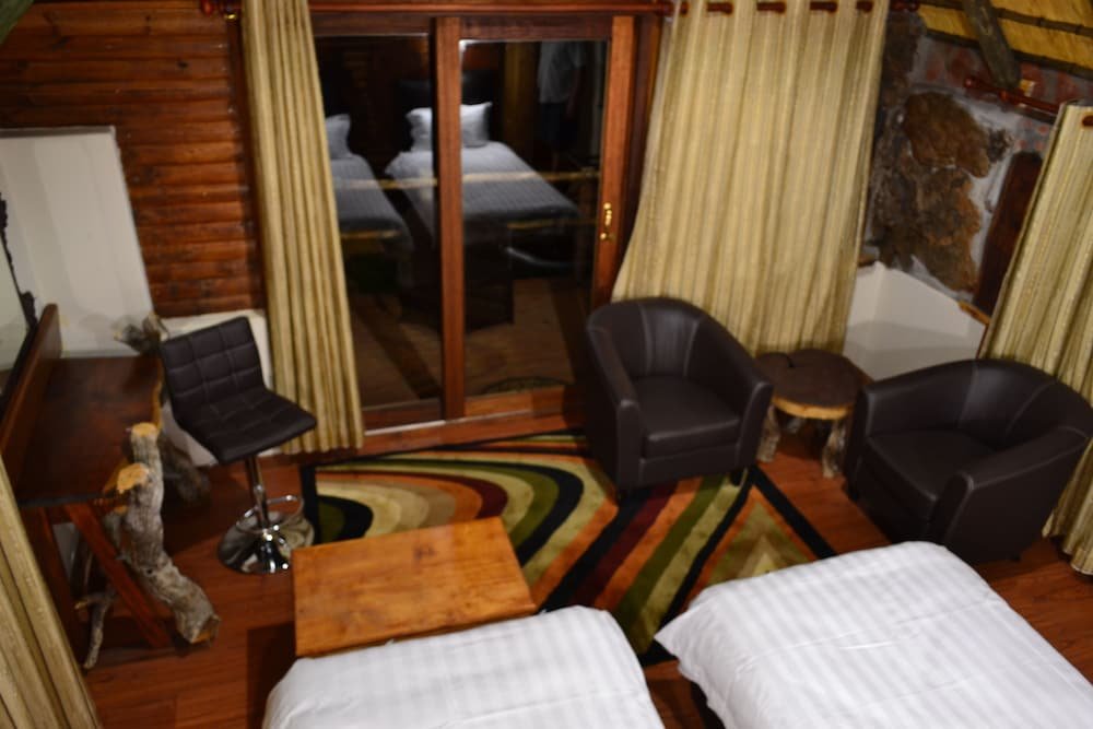 Бунгало Comfort c 1 комнатой с красивым видом из окна Namibs Valley Lodge