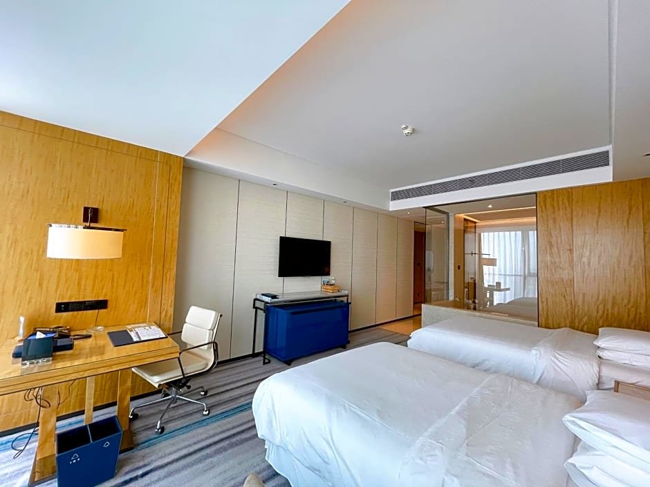 Deluxe room with city view Sheraton Zibo Hotel
