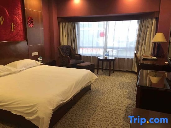 Suite Jiangdu Hotel