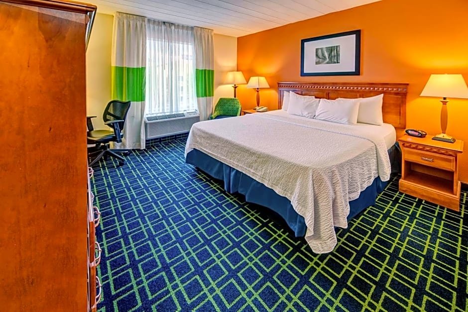 Executive Doppel Suite Fairfield Inn & Suites by Marriott Murfreesboro