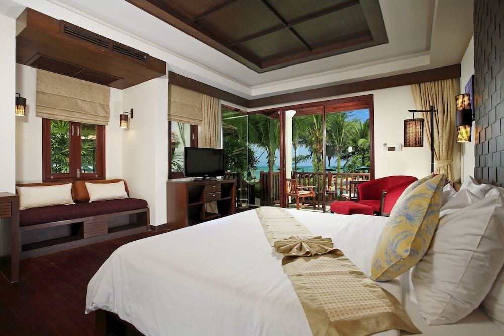 Бунгало Deluxe с балконом Khaolak Bayfront Resort