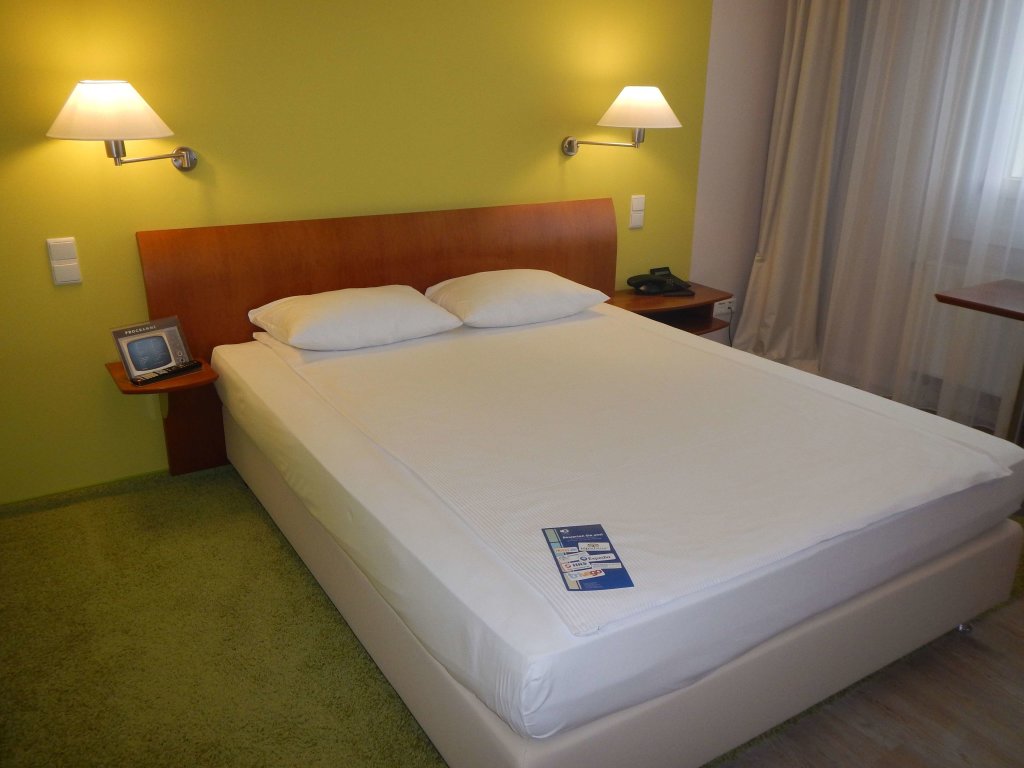 Superior Double room Globana Airport Hotel