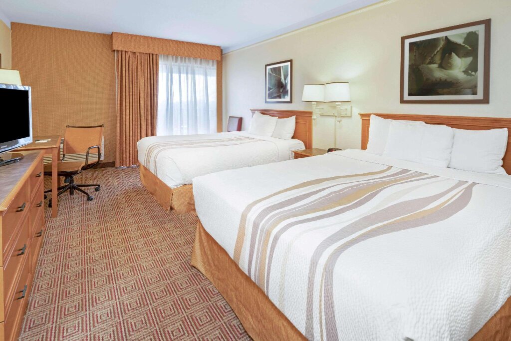 Standard Vierer Zimmer La Quinta Inn & Suites by Wyndham Salt Lake City - Layton
