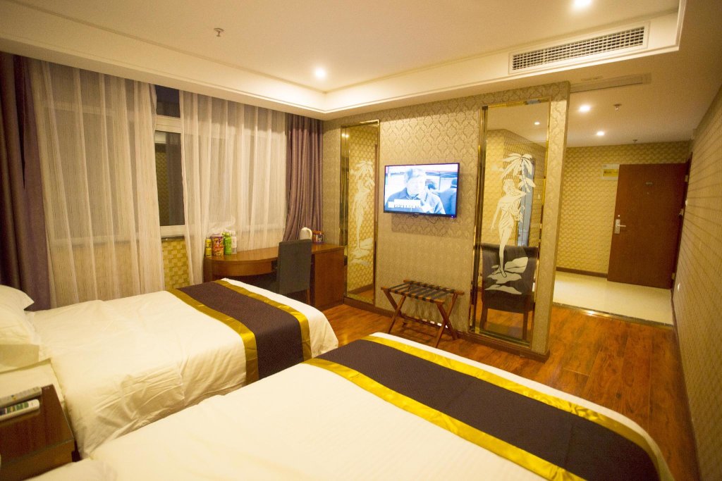 Полулюкс GreenTree Inn Anhui Fuyang Yijing International North Door Busniess Hotel
