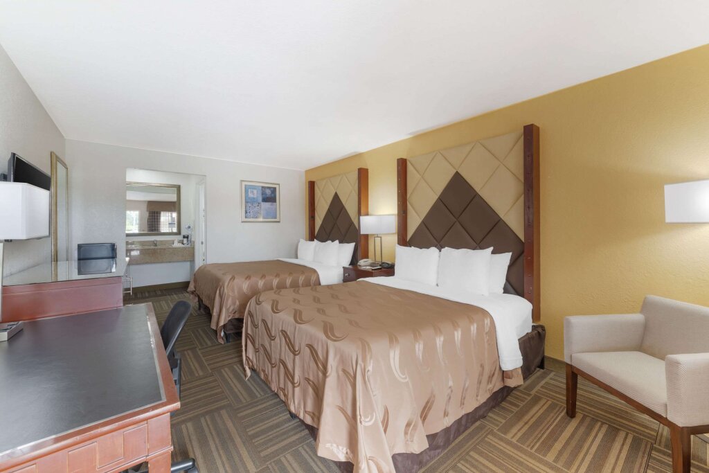 Standard Vierer Zimmer Quality Inn Florida City - Gateway to the Keys