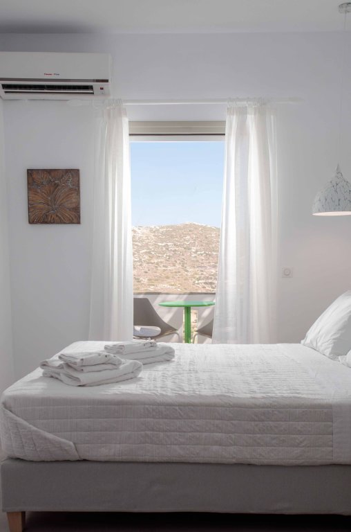 Junior Suite Halcyon Suites and Villas Naxos