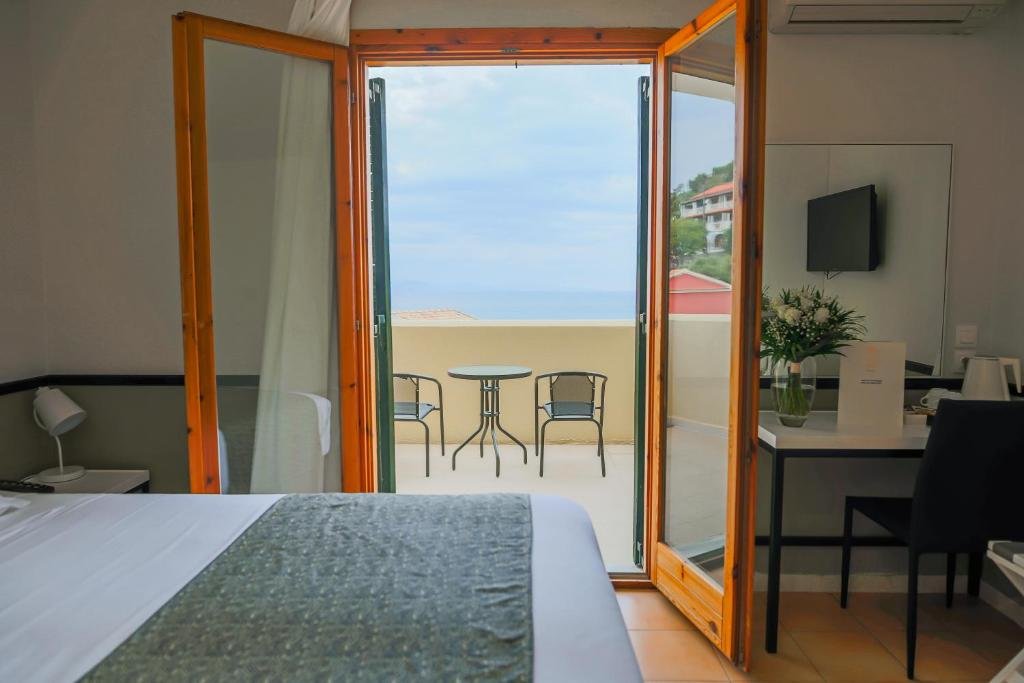 Deluxe Doppel Zimmer Corfu Aquamarine Hotel