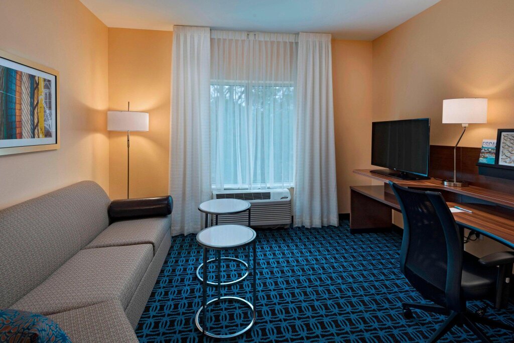 Люкс Fairfield Inn & Suites by Marriott Atlanta Peachtree City