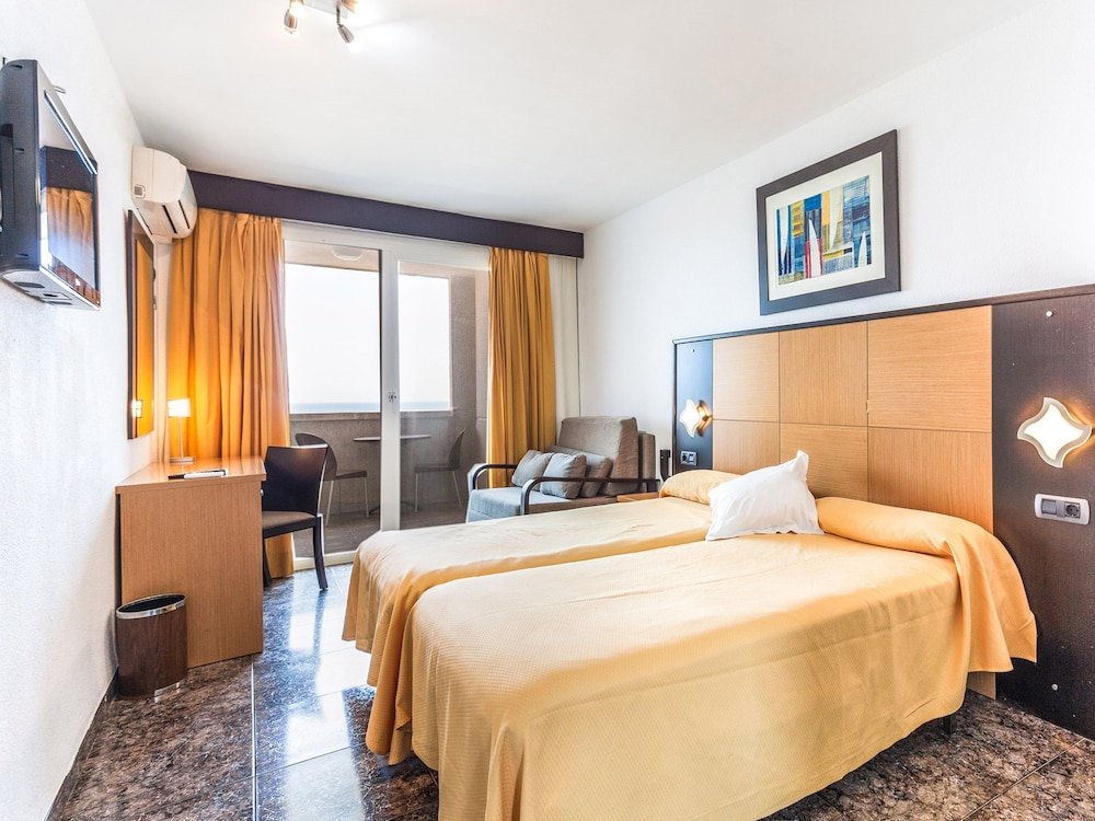 Standard double chambre avec balcon Hotel Marina DOr 3*