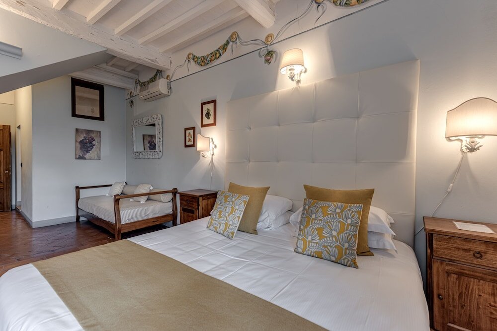 Habitación Estándar con balcón TORRE CAMALDOLI B&B - Borgo Capitano Collection - Albergo diffuso