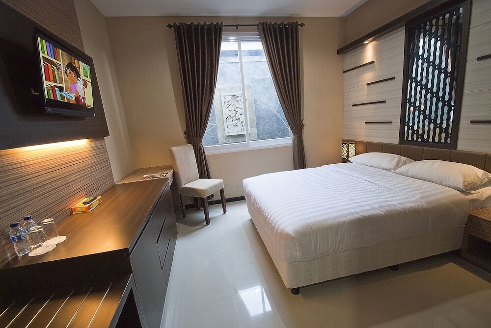 Standard room D'Madinah Residence Syariah Hotel Solo