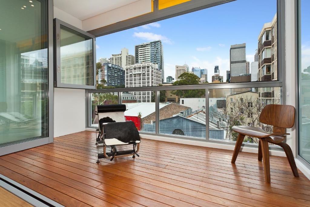 Apartment New York on Riley - Split-Level Executive 2BR Darlinghurst Apartment with a New York Feel