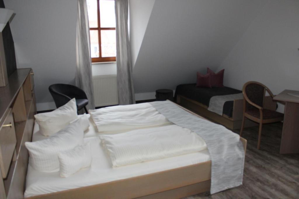 Standard Dreier Zimmer Land-gut-Hotel Forsthof