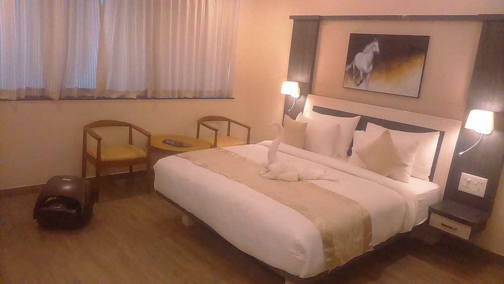 Superior Double room with courtyard view Prestige Hotel