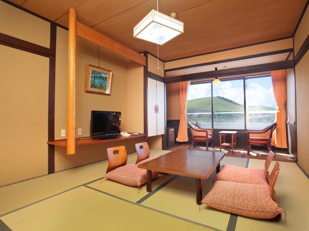 Standard room with lake view Kimimachisou
