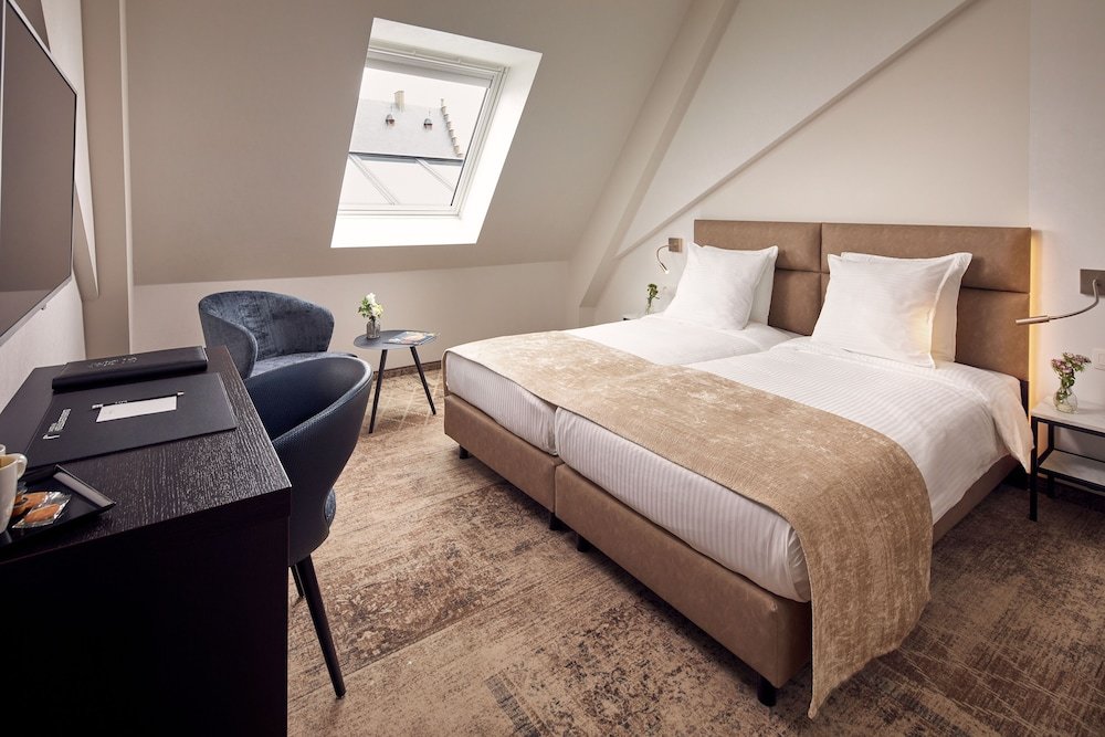 Komfort Doppel Zimmer Van der Valk Hotel Mechelen