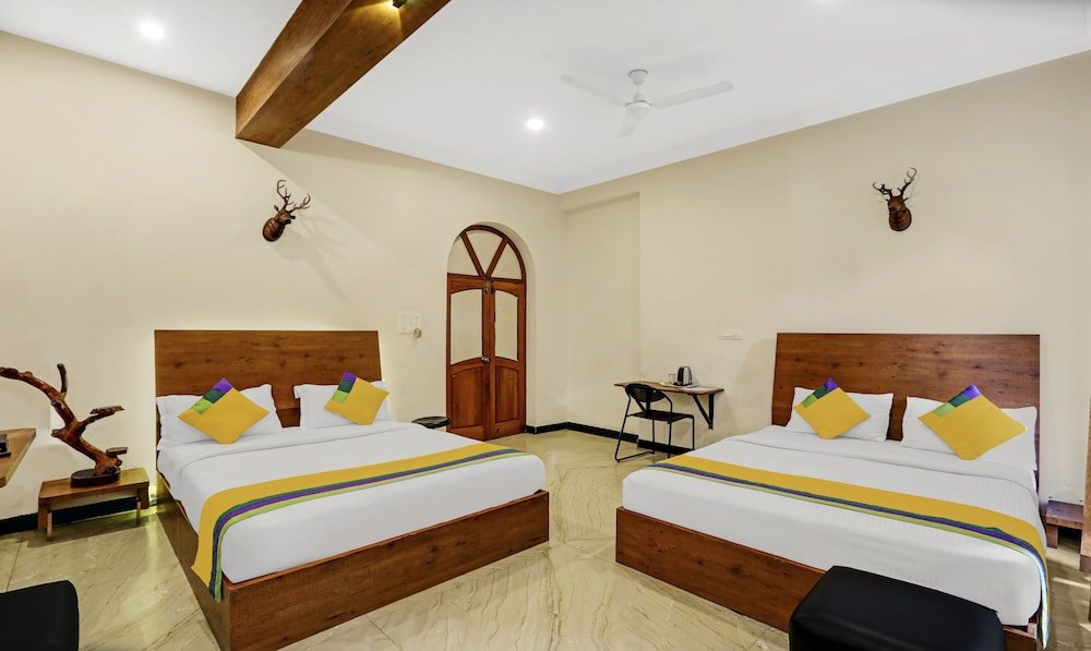 Premium room Itsy By Treebo - Anurag Inn