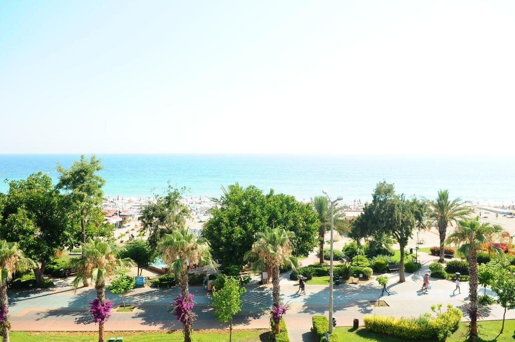 Двухместный номер Standard с видом на море Kleopatra Beach Yildiz Hotel