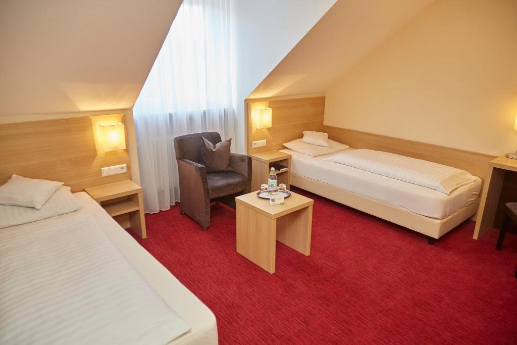 Standard simple chambre Flair Hotel Weinstube Lochner
