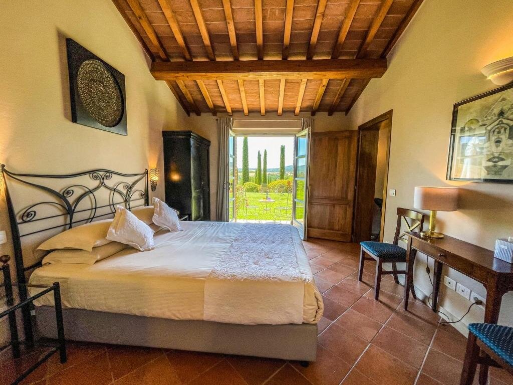 Suite Country House Villa Rey
