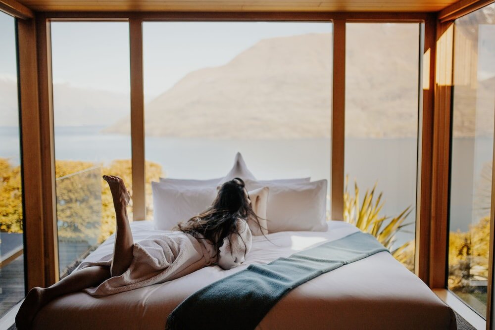 Двухместный номер Luxury c 1 комнатой с балконом и с видом на озеро Azur Luxury Lodge