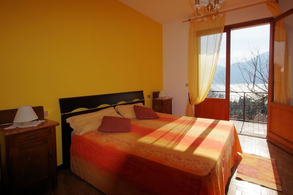 Апартаменты с 3 комнатами с балконом и с видом на озеро Residence Celeste