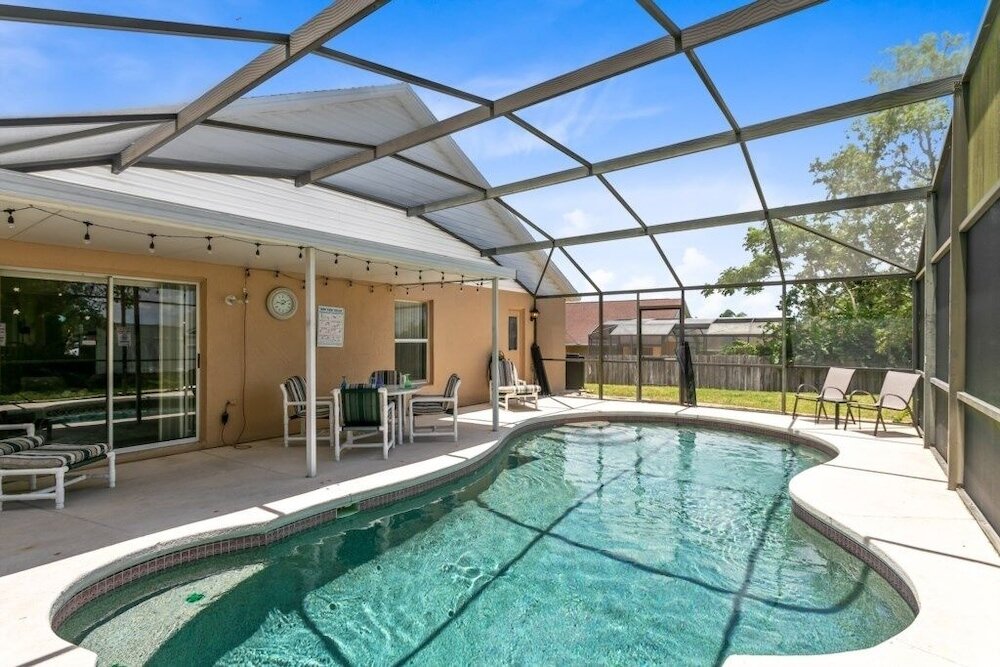 Villa 4 Bed Located In Davenport Only Minutes To Disney 4 Bedroom Villa by Redawning