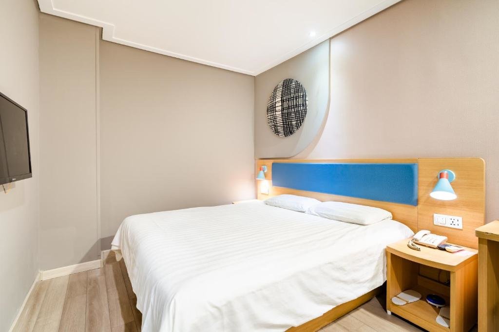 Standard Doppel Zimmer Home Inn Qingdao Licang Jiushui Road Wanda Plaza