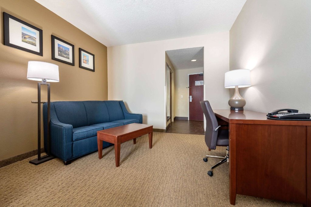 Suite 1 chambre Comfort Suites Cincinnati Airport