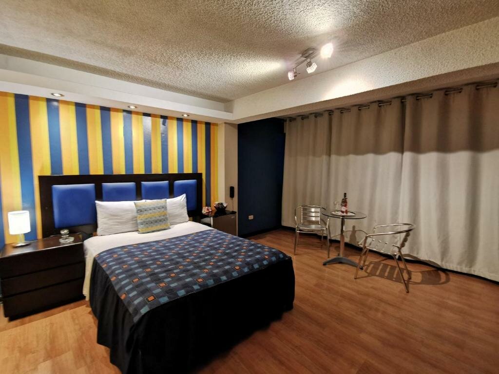 Standard room Fantasy Suites