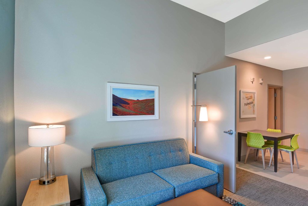 Двухместный люкс Home2 Suites By Hilton Palmdale